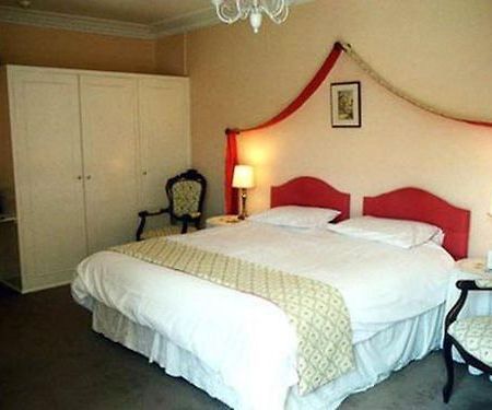 Wick House Bed And Breakfast Taunton Room photo